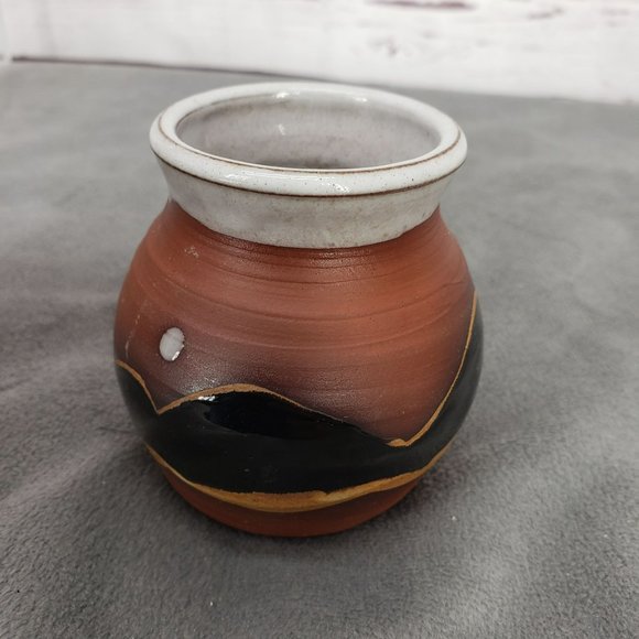 The Kiilnworks Pottery St. Thomas Virgin Island- Beautiful Pot Found Estate Sale - Picture 5 of 8